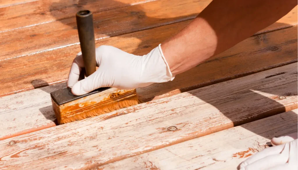 How to Stain Your Deck With Outlast Q8 Log Oil: The Ultimate Guide 2 outlast q8 deck stain 4
